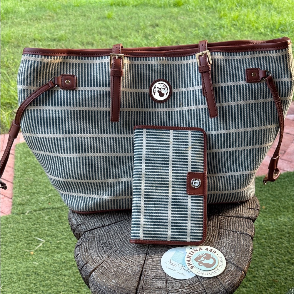 Stylish Striped Tote and Wallet Set